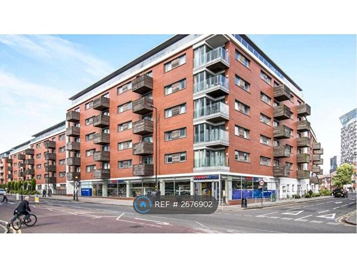 2 Bedroom Flat To Rent In Skyline, Birmingham, B1