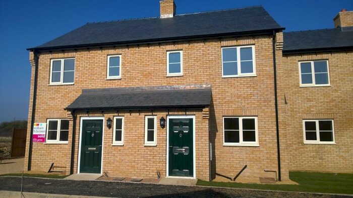 3 Bedroom Town House To Rent In Harold Road, South Witham, Grantham, NG33