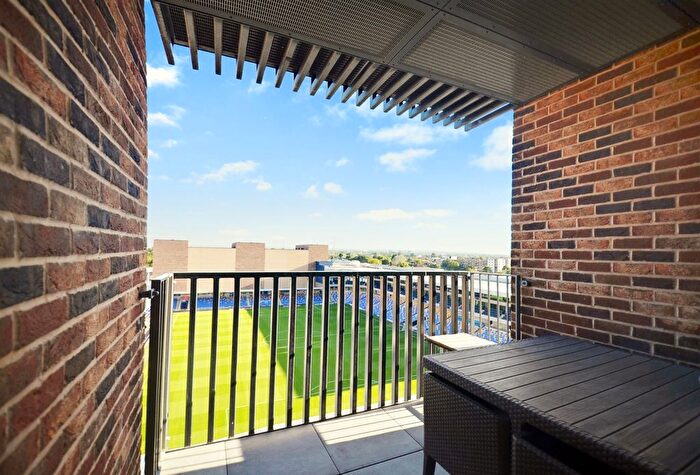 1 Bedroom Flat For Sale In Greyhound Parade, London, SW17