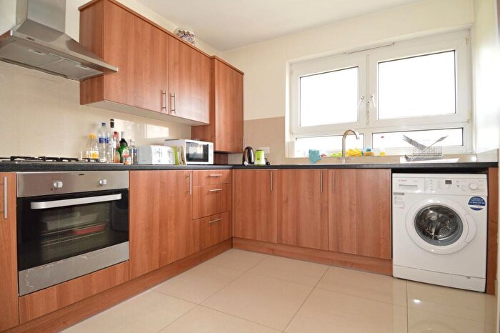 4 Bedroom Flat To Rent In Ampthill Square, Calgarth Ampthill Square, NW1