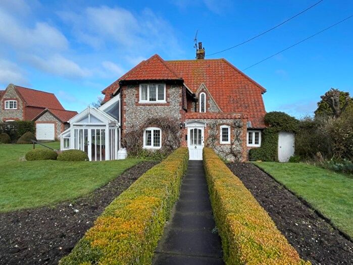 Cottage For Sale In Briar Cottage Morston Road, Blakeney, Holt, Norfolk, NR25