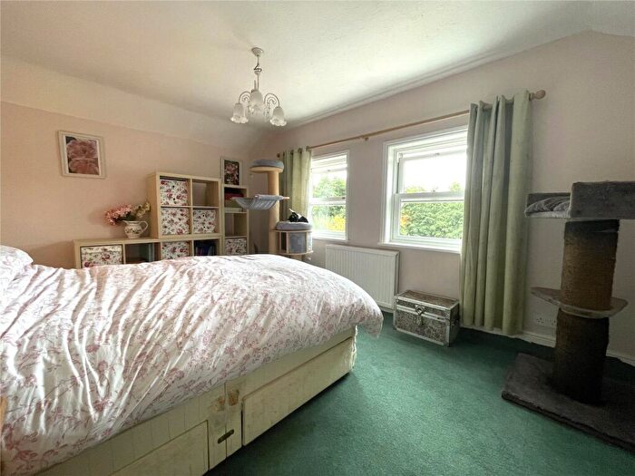 2 Bedroom Semi-Detached House For Sale In Ashford Road, Fordingbridge, Hampshire, SP6