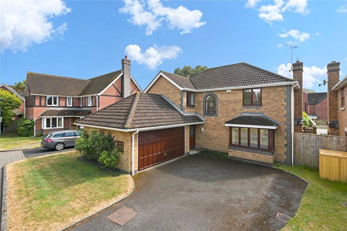 4 Bedroom Detached House To Rent In St. Andrews Gardens, Cobham, Surrey, KT11