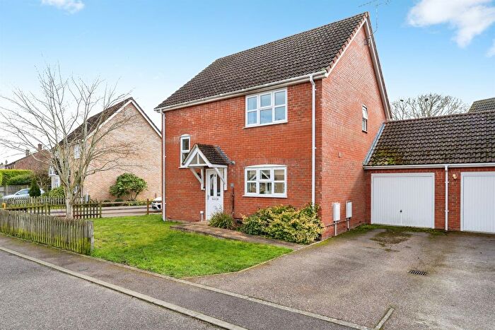 3 Bedroom Detached House For Sale In Green Acre Close, Mundford, Thetford, IP26