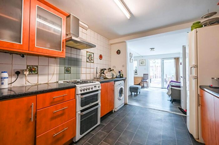 3 Bedroom Terraced House For Sale In Bromley Road, Tottenham, London, N17