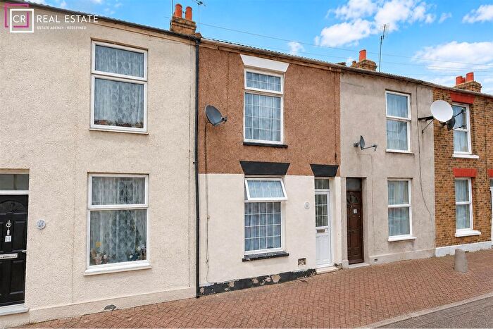 3 Bedroom Terraced House To Rent In James Street, Sheerness, ME12