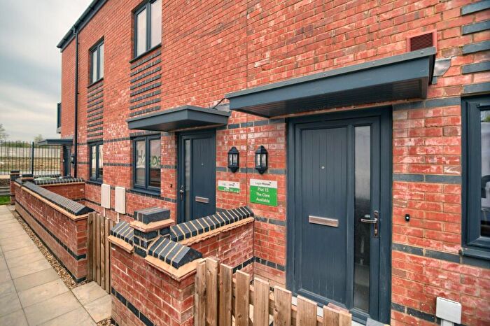 1 Bedroom Apartment For Sale In Juniper Grove, Wellingborough, NN8