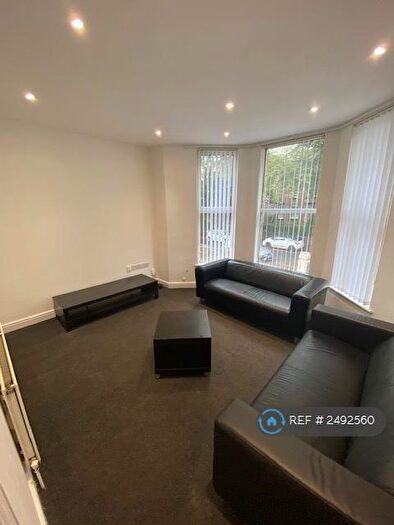 2 Bedroom Flat To Rent In Brompton Avenue, Sefton Park, Liverpool, L17