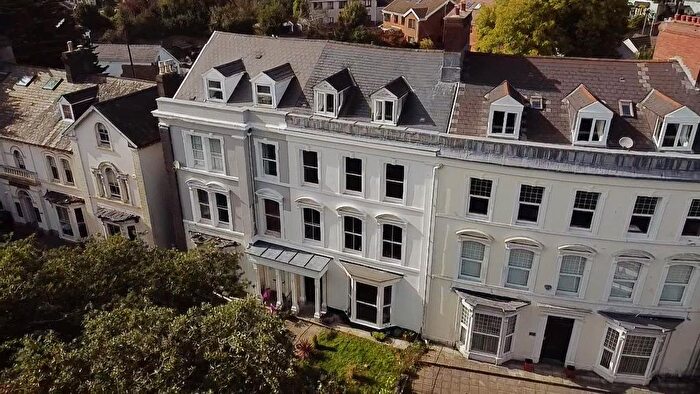 7 Bedroom Terraced House For Sale In St. James Crescent, Swansea, SA1