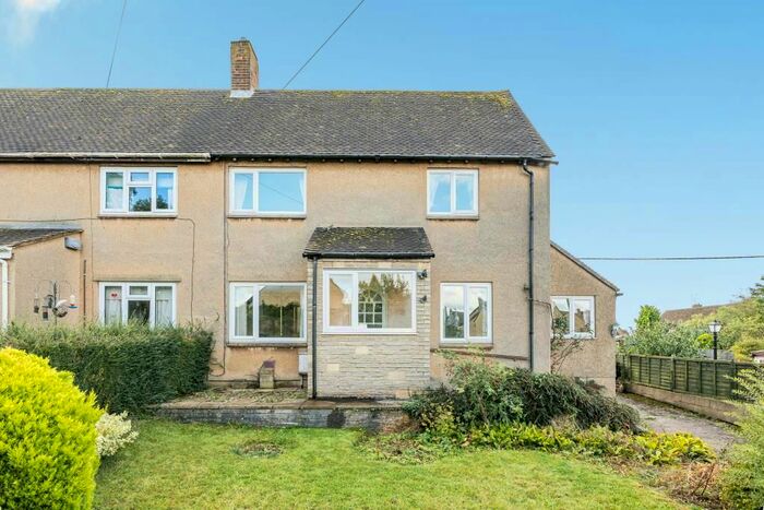 3 Bedroom Semi-Detached House For Sale In Chadlington, Oxfordshire, OX7