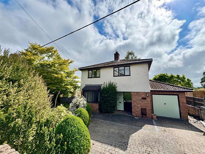 4 Bedroom Detached House For Sale In Newport Road, Chepstow, NP16