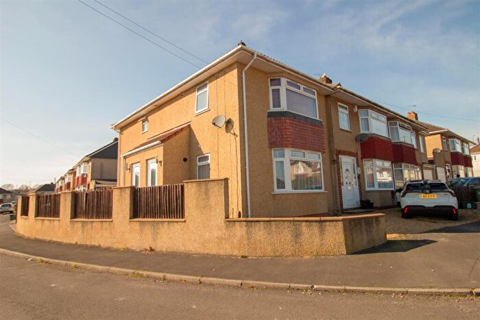 1 Bedroom Flat To Rent In St. Davids Avenue, Barrs Court, BS30