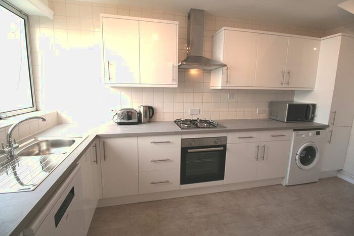 3 Bedroom Terraced House To Rent In Whitlock Drive, London, SW19