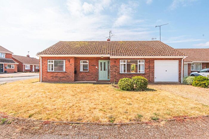 3 Bedroom Detached Bungalow For Sale In Detached Bungalow In A Quiet Dersingham Cul-de-Sac, PE31