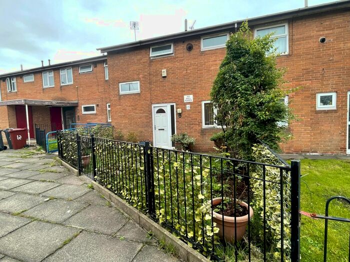 2 Bedroom Detached House To Rent In Manillia Walk, Manchester, M11