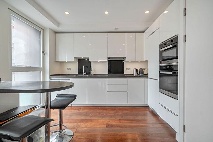 2 Bedroom Flat To Rent In Harrington Road, South Kensington, London, SW7