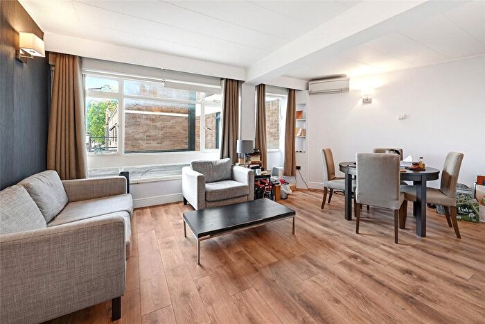 1 Bedroom Flat To Rent In Ovington Gardens, Knightsbridge, SW3