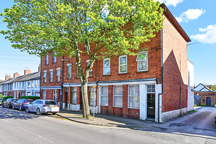 2 Bedroom Apartment To Rent In Queens Road, Farnborough, GU14