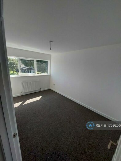 3 Bedroom Terraced House To Rent In Reeves Croft, Hodge Lea, Milton Keynes, MK12