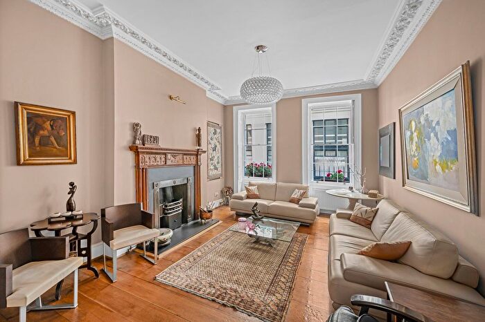 3 Bedroom Flat For Sale In Craven Street, Charing Cross, WC2N