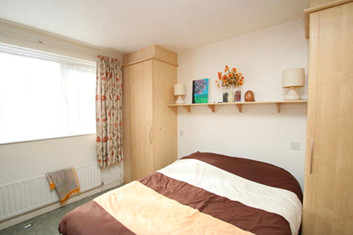 1 Bedroom Flat To Rent In Viceroy Court, Dingwall Road, CR0