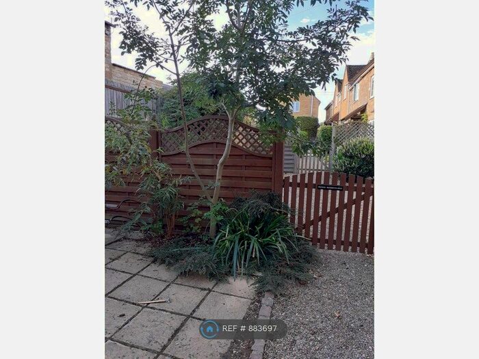 2 Bedroom Flat To Rent In High Street, Broadway WR12