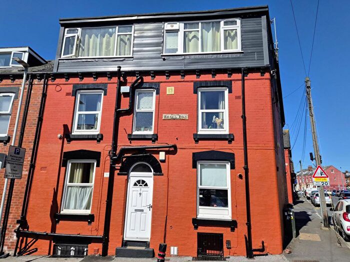 6 Bedroom End Of Terrace House For Sale In Kelsall Road, Leeds, LS6