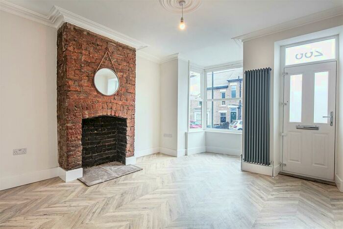 3 Bedroom Terraced House For Sale In School Road, Crookes, S10