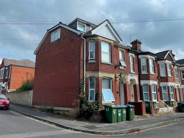 Studio To Rent In Shakespeare Avenue, Southampton, SO17