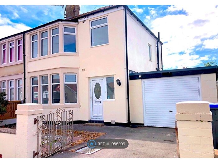 3 Bedroom Semi-Detached House To Rent In Lockerbie Avenue, Thornton-Cleveleys, FY5