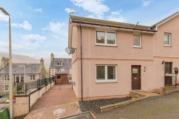 3 Bedroom Semi-Detached House For Sale In Tweedbank Court, Walkerburn, EH43