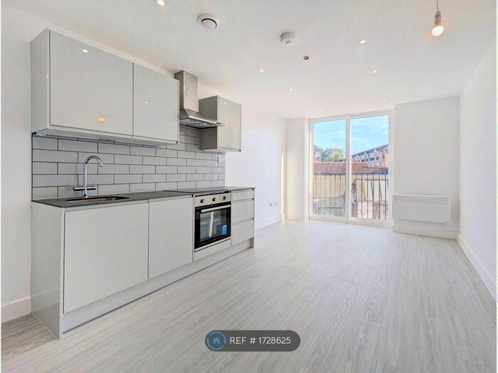 1 Bedroom Flat To Rent In Main Road, Sidcup, DA14