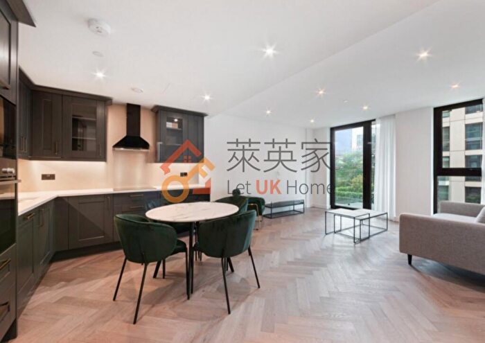 2 Bedroom Flat To Rent In Merino Gardens, London, E1W