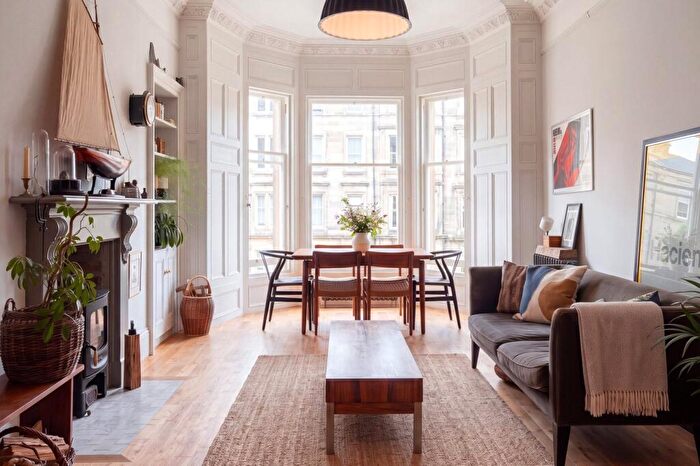 2 Bedroom Flat For Sale In () Hillside Street, Edinburgh, EH7