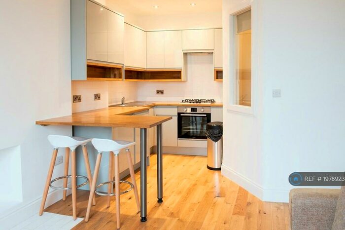 1 Bedroom Flat To Rent In () Westfield Road, Edinburgh, EH11