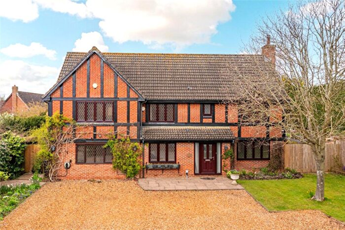 5 Bedroom Detached House For Sale In Augusta Avenue, Collingtree Park, Northampton, Northamptonshire, NN4