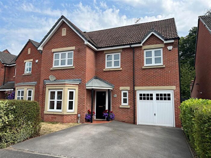 4 Bedroom Detached House For Sale In Highfields Park Drive, Darley Abbey, Derby, DE22