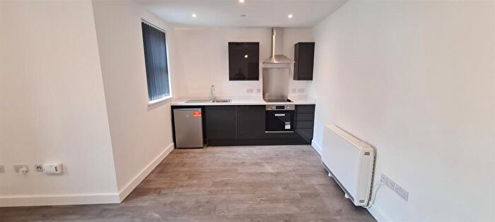 1 Bedroom Apartment To Rent In - High Street, SO14