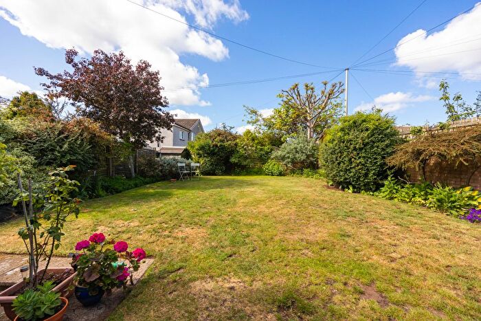 3 Bedroom Villa For Sale In Polton Bank, Polton, EH18