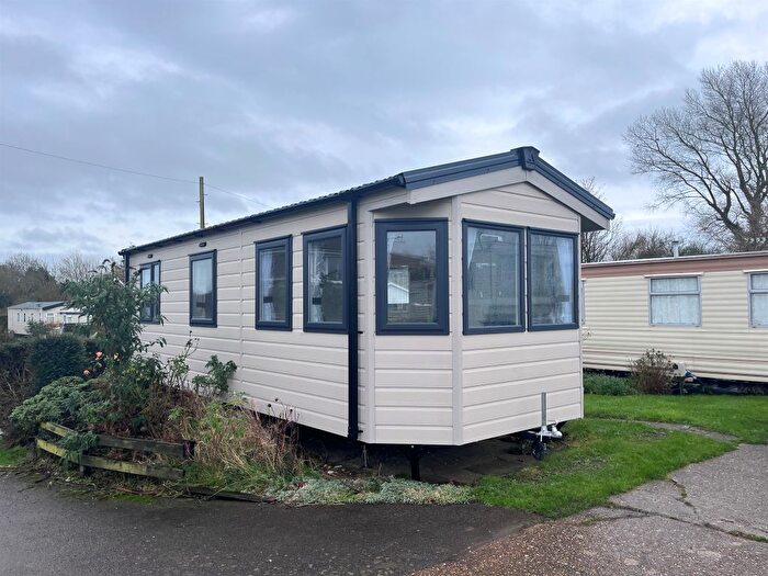 2 Bedroom Detached Bungalow For Sale In Willow Lane, Winchelsea Beach, Winchelsea, TN36