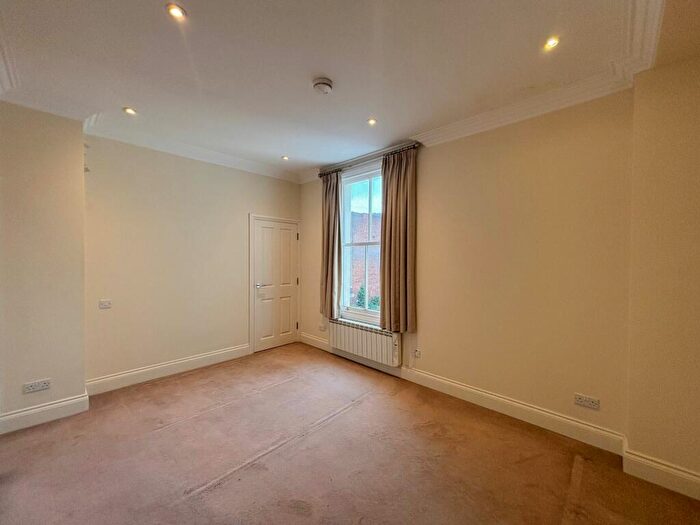 2 Bedroom Apartment To Rent In Portland Street, Regent House, CV32