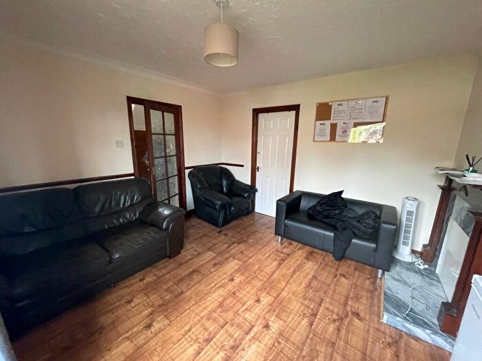 4 Bedroom End Of Terrace House To Rent In Robson Road, Norwich, NR5