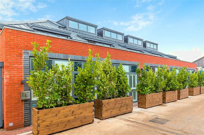 3 Bedroom Mews House To Rent In Bell House, Elm Grove, Wimbledon, SW19