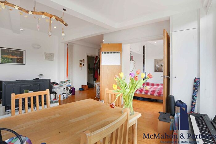 1 Bedroom Flat To Rent In Balppa House, - Newington Causeway, London, SE1