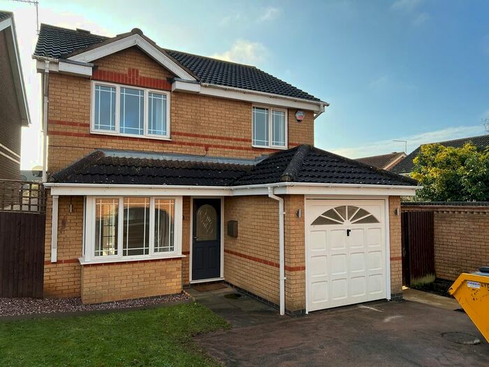 3 Bedroom Detached House To Rent In Curlbrook Close, Wootton, Northampton, NN4