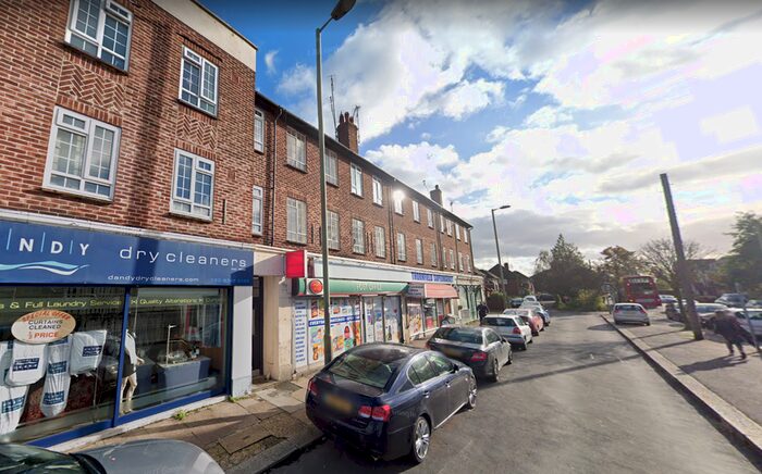 2 Bedroom Flat To Rent In Holders Hill Road, Mill Hill, London, NW7