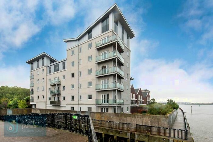 2 Bedroom Flat To Rent In Woolwich Manor Way, Royal Docks, E16
