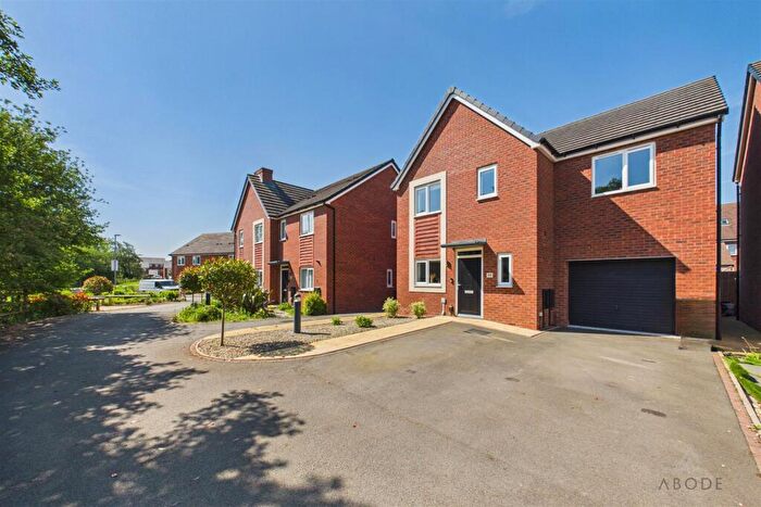 3 Bedroom Detached House For Sale In Kiddlestich Road, Uttoxeter, Staffordshire, ST14