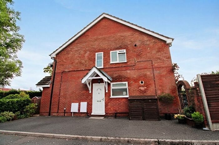 2 Bedroom Maisonette To Rent In Chilham Close, Frimley, Camberley, Surrey, GU16