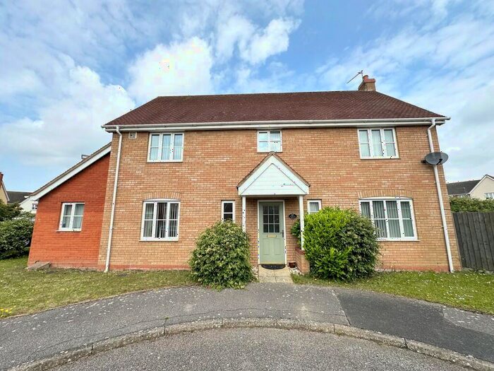 4 Bedroom Detached House To Rent In Rushton Drive, Carlton Colville, NR33